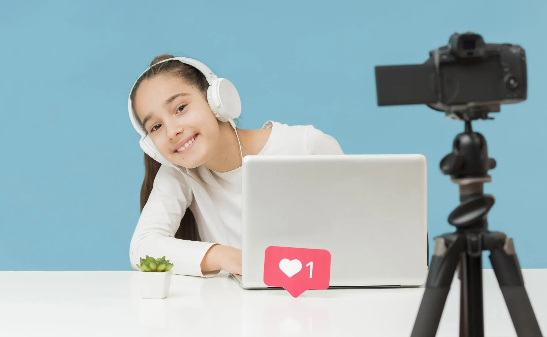 Governo aumenta classificação indicativa do YouTube para 16 anos (CNN)