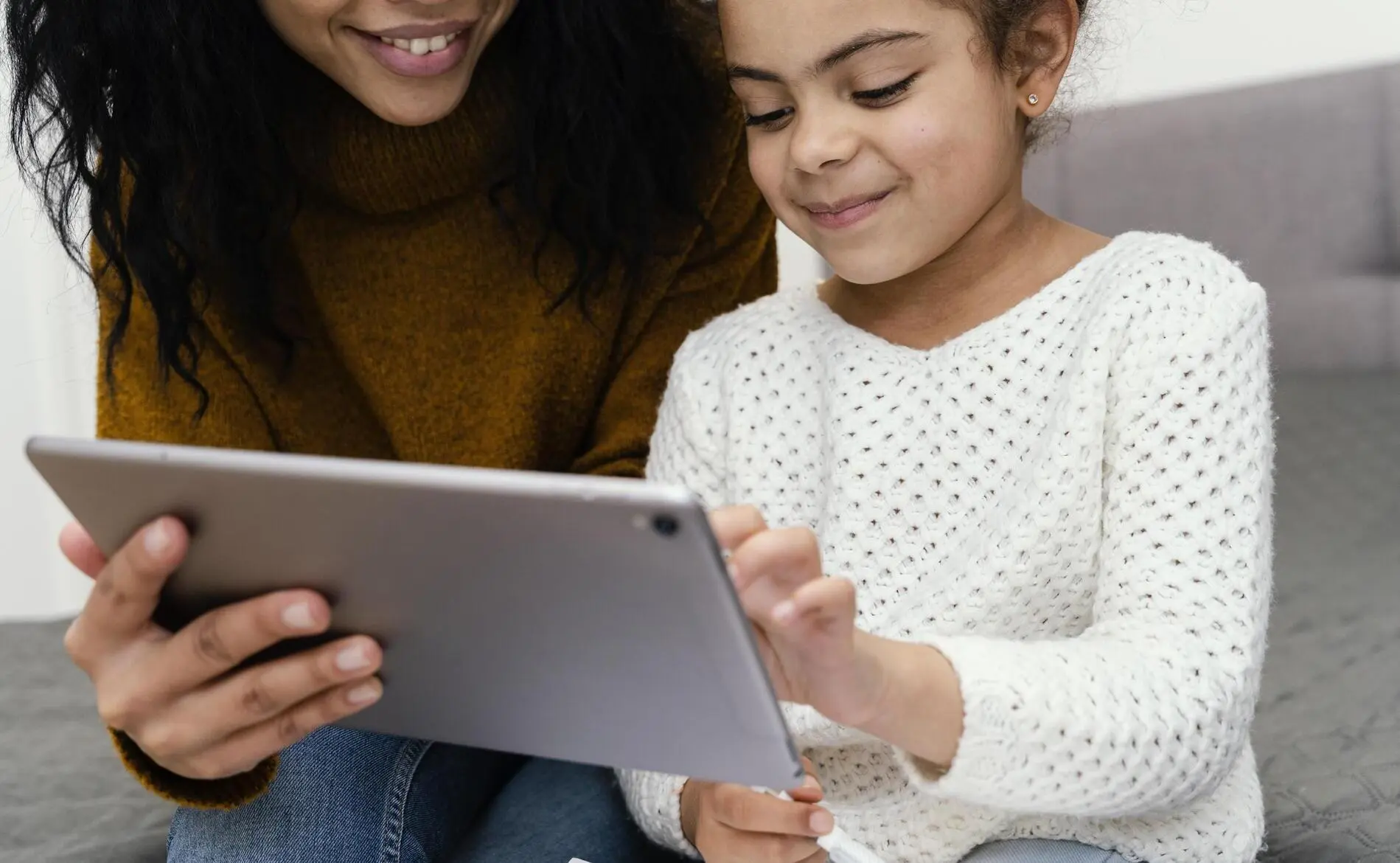 ECA Digital: o que mudou na segurança de crianças e adolescentes na internet após um ano da lei (JORNAL NACIONAL)